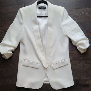 ZARA Women Off White slouch sleeve jacket